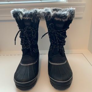 Black Khombu Faux Fur Winter Boots Women’s size 9